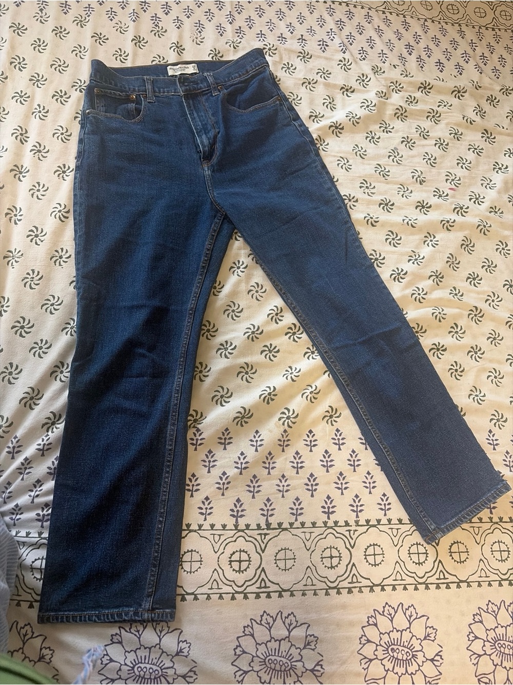 Abercrombie & Fitch Dark Wash Curve Love High Ankle Straight Jeans